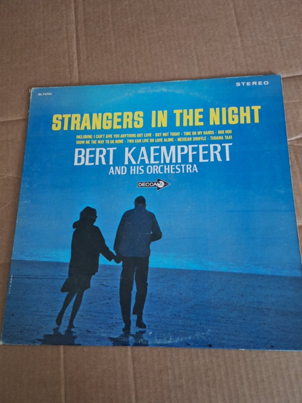 bert kaempfert strangers in the night lp record